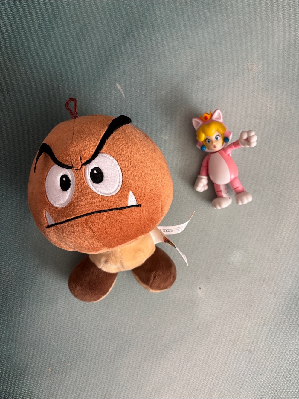 Super Mario Bros Princess Peach Cat Action Figure + Goomba Plush 8”